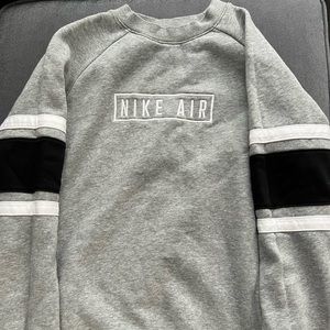 Nike sweatshirt
